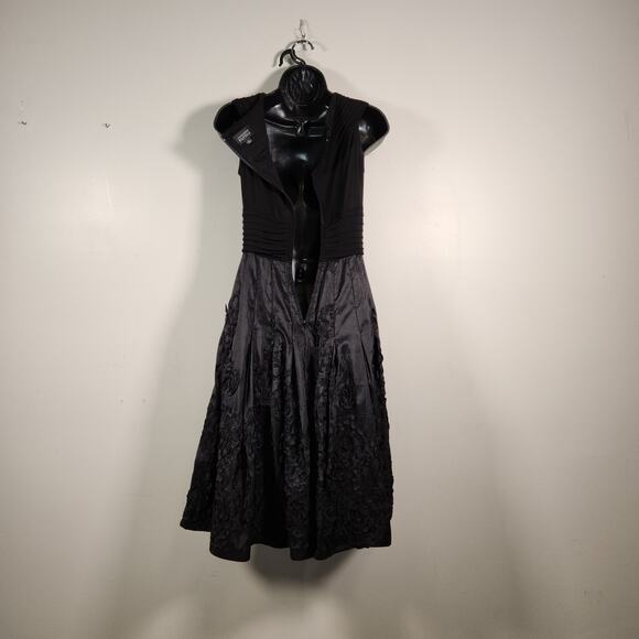 ADRIANNA PAPELL Sleeveless Evening Cocktail Dress Womens 4 Black Floral Applique - Picture 5 of 12